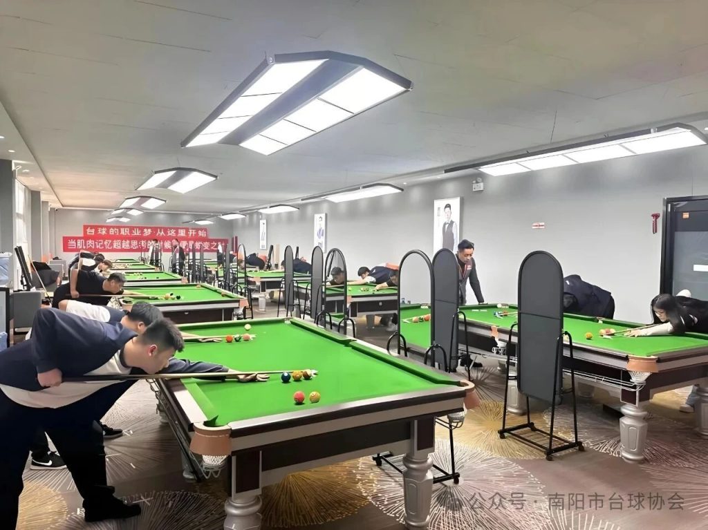 傅家俊台球培训学院-南阳校区：8月15日建校开班