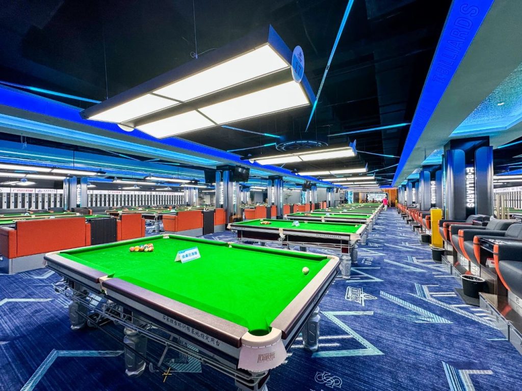 打造行业标杆，成为郑州旗舰——石家班π台球俱乐部（郑州紫荆山店）盛大开业！