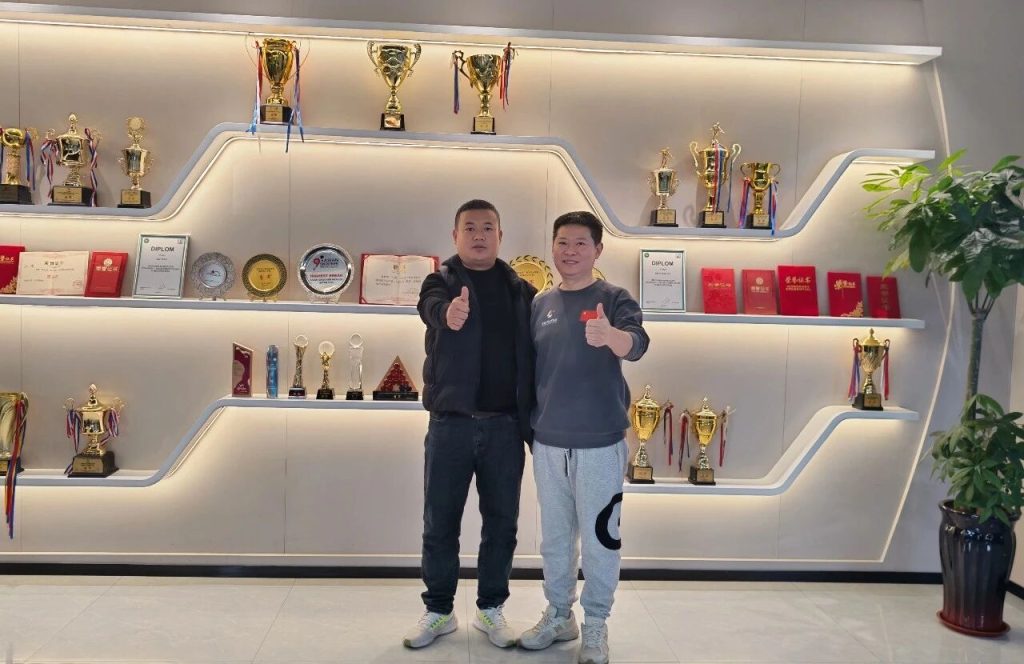 中部台球展动态：走访李建兵台球学院郑州院区并观摩赛事活动