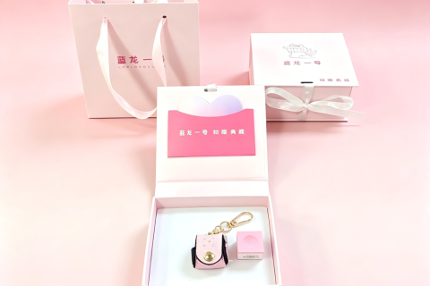 以杆为翼·不负芳华，祝女神节快乐！
