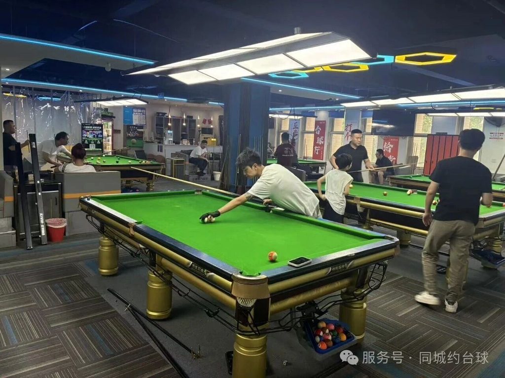 同城约台球倾情赞助!郑州高新区撞球部落台球赛热血收官